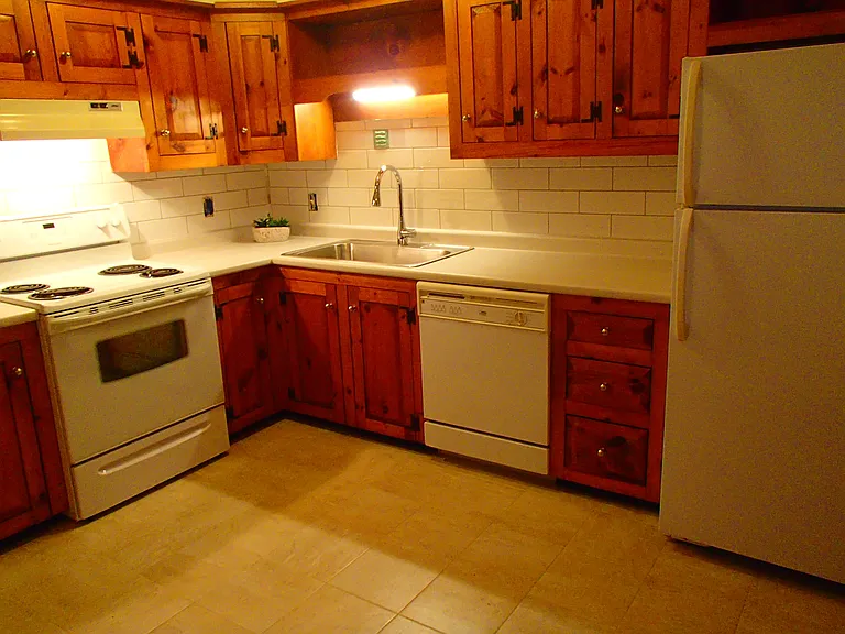 117 Woodland Dr #1 — Photo 2
