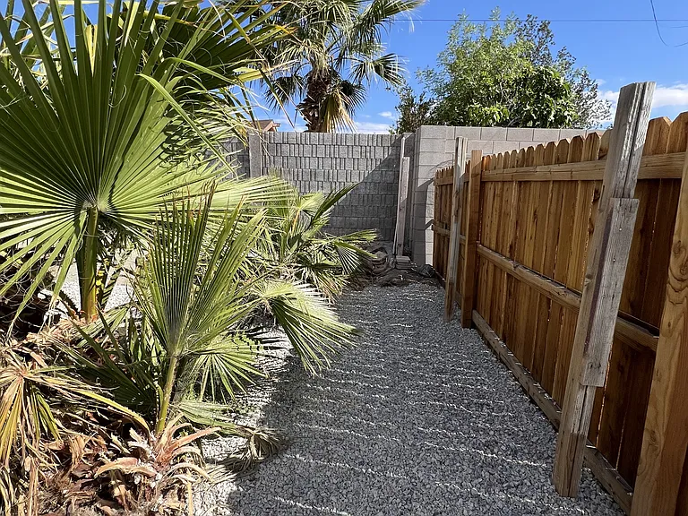 3608 W Bonanza Rd — Photo 41