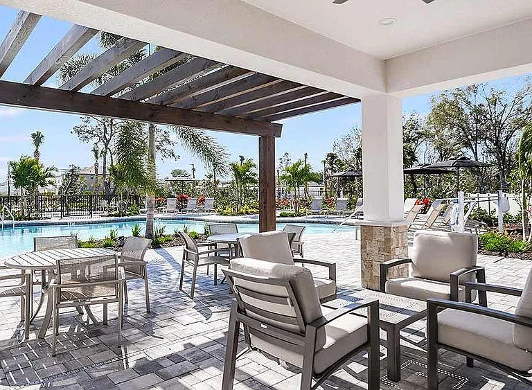 15013 Shady Palms Ln — Photo 28
