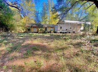 2242 County Road 2120, Crockett, TX