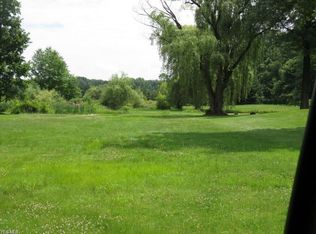 Dayton Rd, Madison, OH 44057