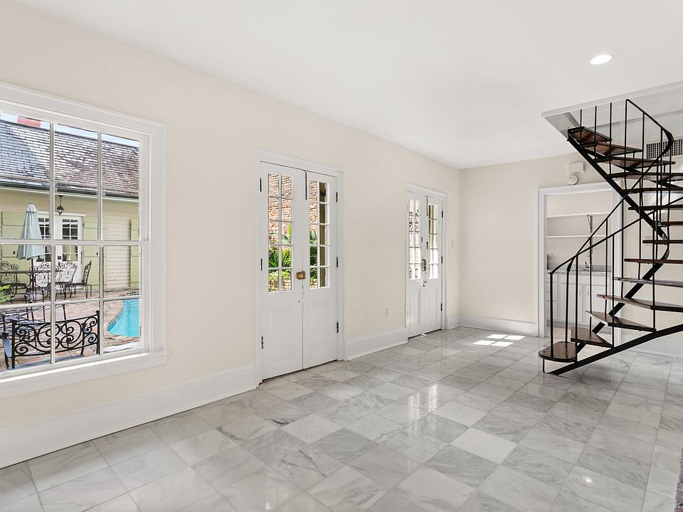 1st image of 1000 Conti St #D