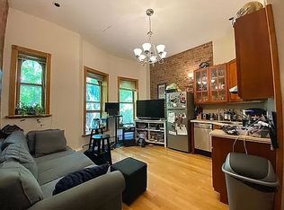 598 6th St #2F, Brooklyn, NY 11215