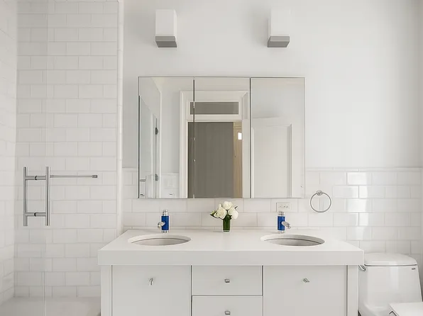 45 East 82nd Street image 14 of 18