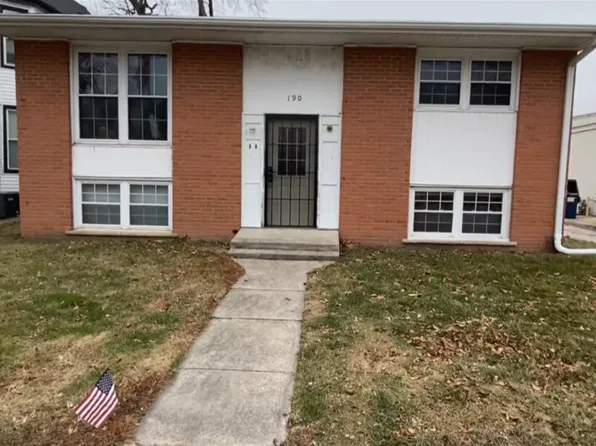 190 Herman Pl #2F, Bradley, IL 60915