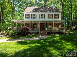 7802 Surry Ln, Indian Trail, NC 28079