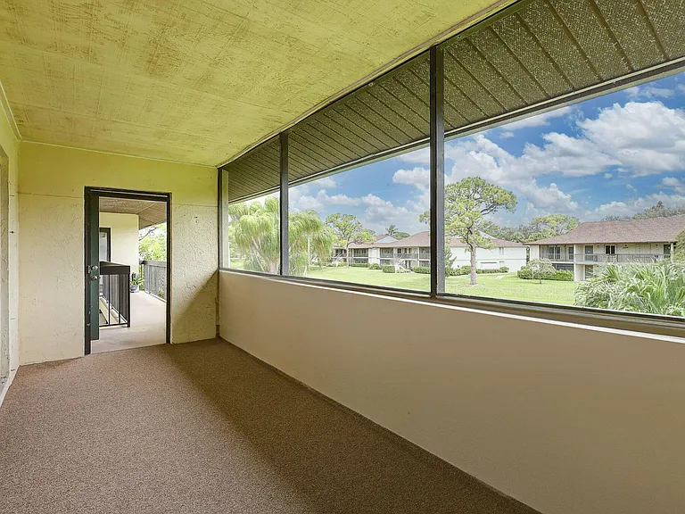 6299 Chasewood Dr #G — Photo 24