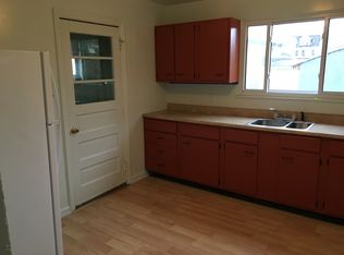 406 1st Ave, Carnegie, PA 15106