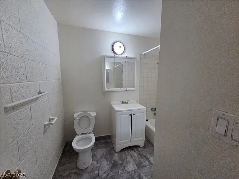 3712 Royal Crest St #6 — Photo 12