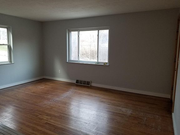 3rd image of 2179 Westwood Northern Blvd