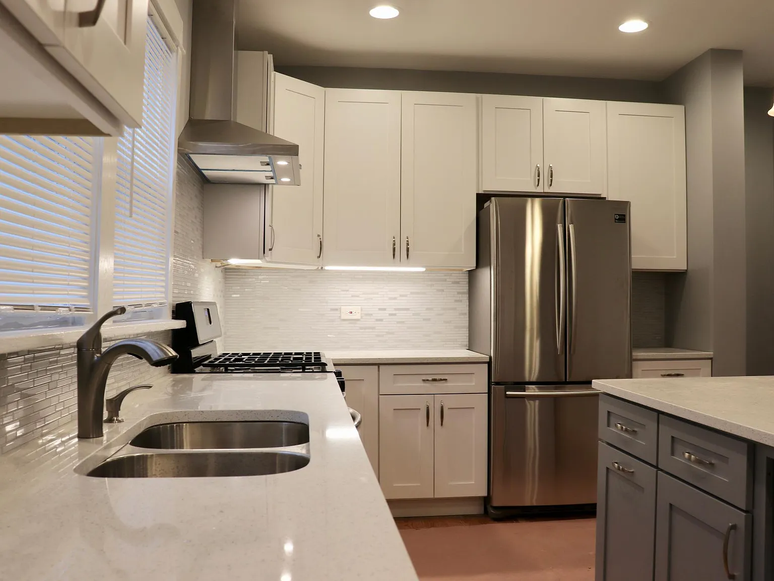 2 bed, 1844 sqft, $2,725 — Photo 3