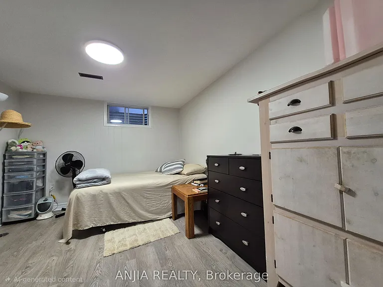 132 Heatherside Dr #BASEMENT — Photo 19