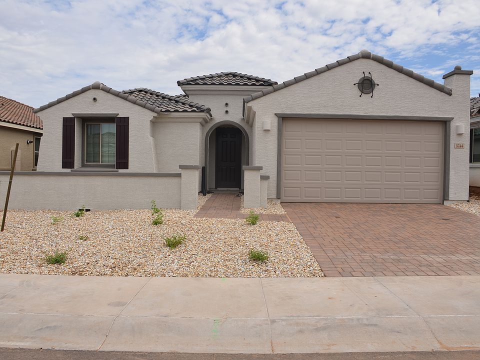 1st image of 8744 W Rancho Dr