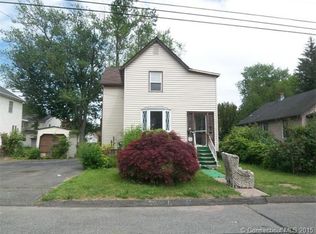 18 Irving St, Windsor, CT 06095