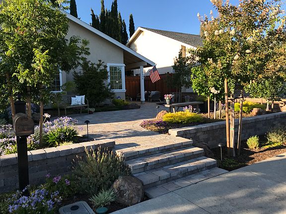 3rd image of 5520 Shorehaven Cir