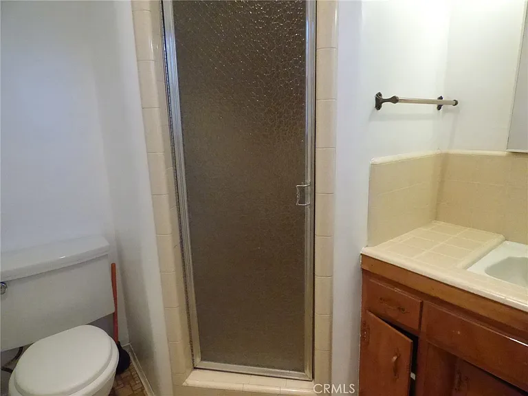 5436 Robinhood Ave — Photo 12