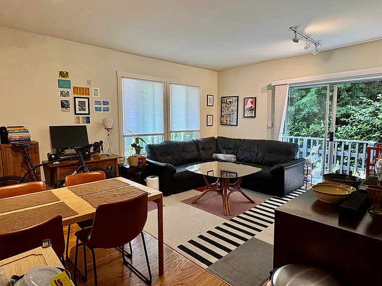 2415 Divisadero St — Photo 5