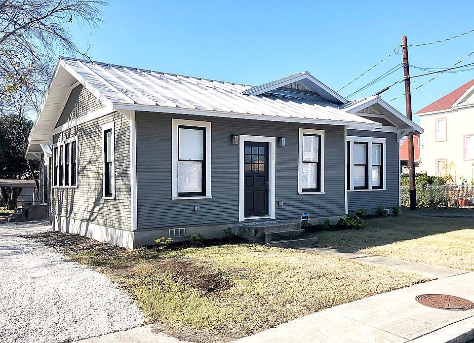 Exterior - Front