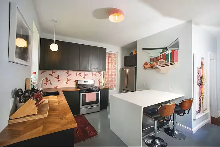 237 Rand Ave — Photo 3