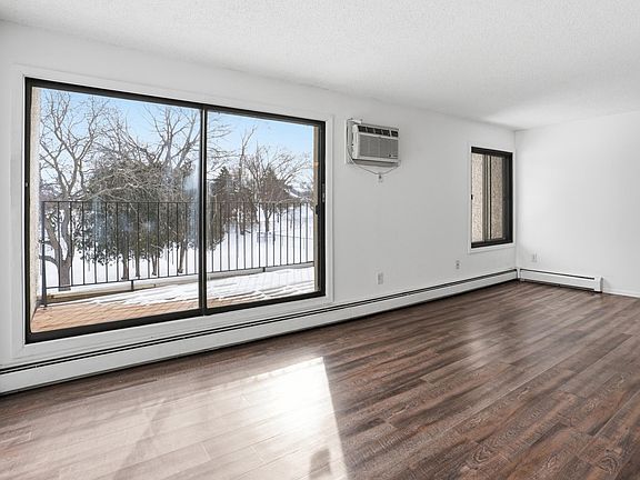 3rd image of 4130 Rahn Rd APT 206