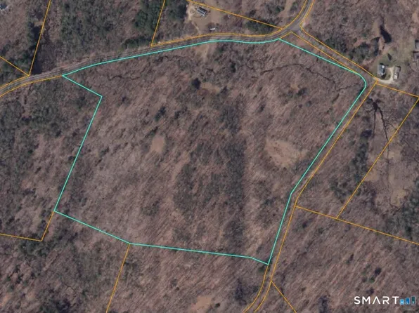 293 New City Road, Stafford, CT 06076