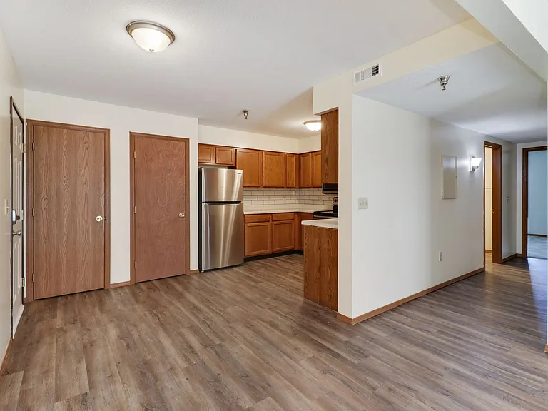 Christopher Way Apartments — Photo 36