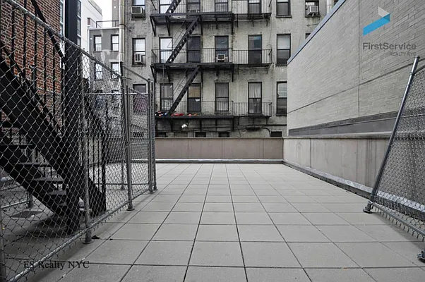 Rented by FirstService Realty (legacy) | media 41