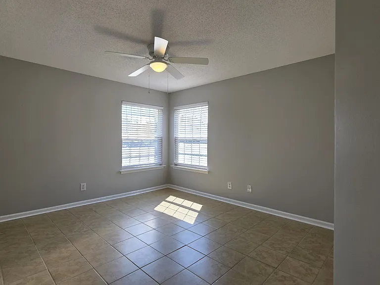 8642 S Bridge Dr #1 — Photo 42