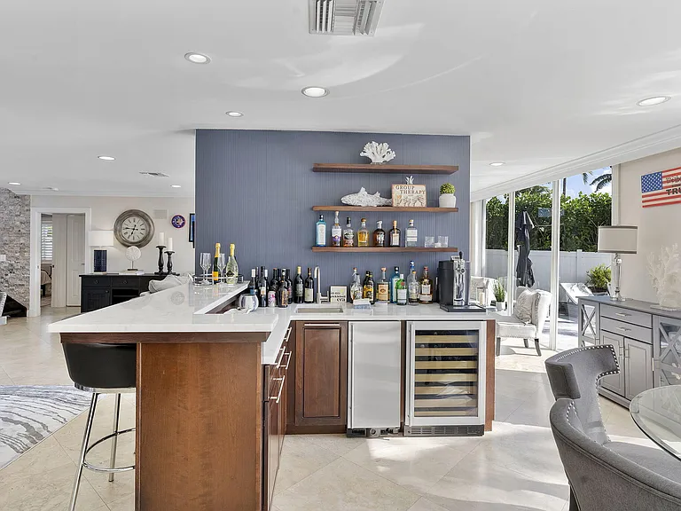 910 Jasmine Dr — Photo 13