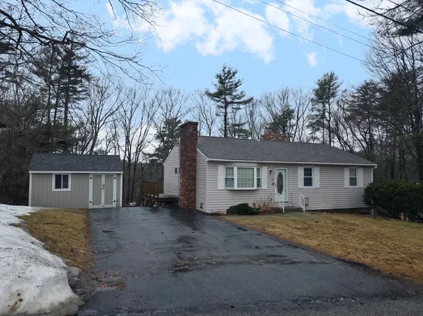 35 Pine Ridge Dr, Oxford, MA 01540