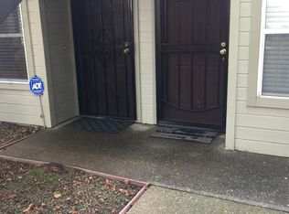9117 Newhall Dr APT 10, Sacramento, CA 95826