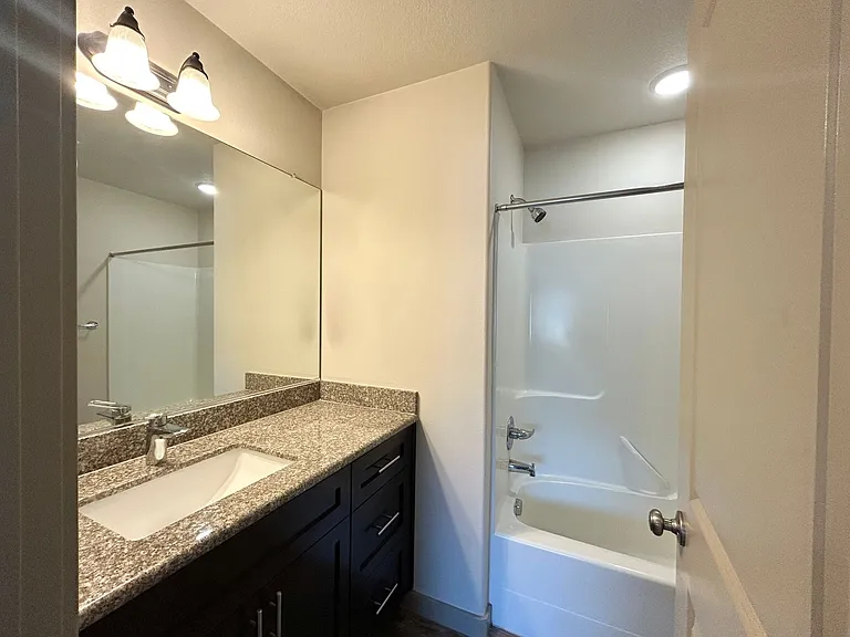 Edy Road Townhomes — Photo 24