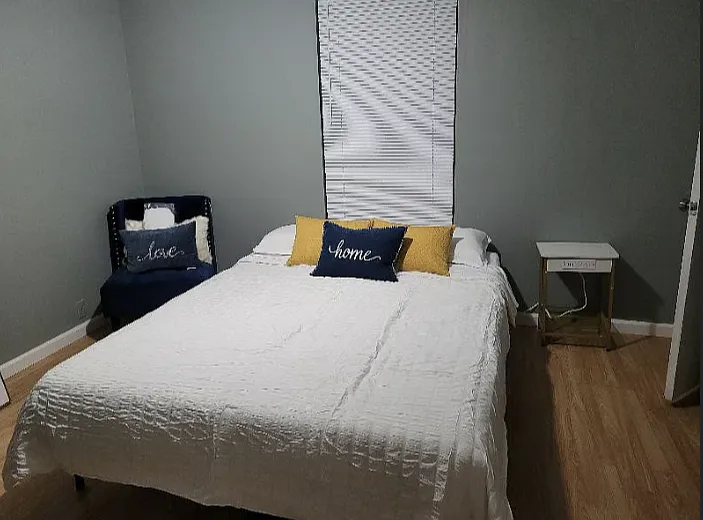 2 bed, $2,700 — Photo 3