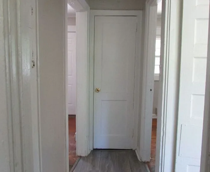 223 Highland Ave — Photo 9