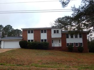 506 Pinecrest Dr, Warner Robins, GA 31093