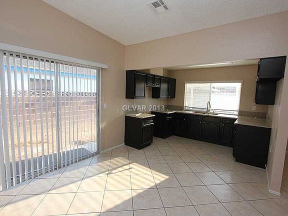 4th image of 4004 Dale Evans Dr
