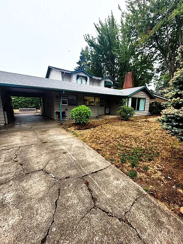 1124 Woodside Dr Photo 1