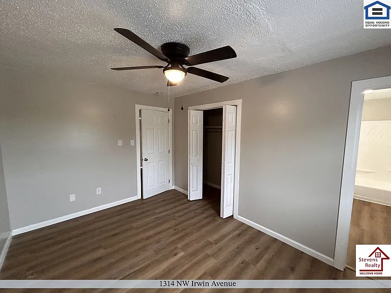 Bella Vista — Photo 52