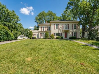 223 High Street, Somersworth, NH, 03878