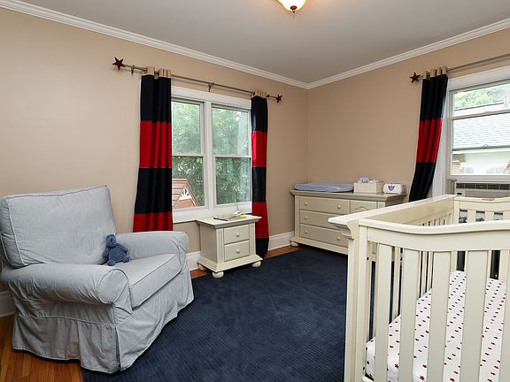3rd image of 5116 Sheridan Ave S
