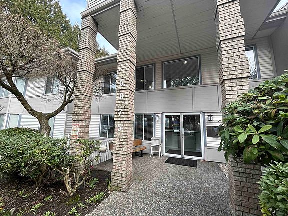 3rd image of 5875 Imperial St #105