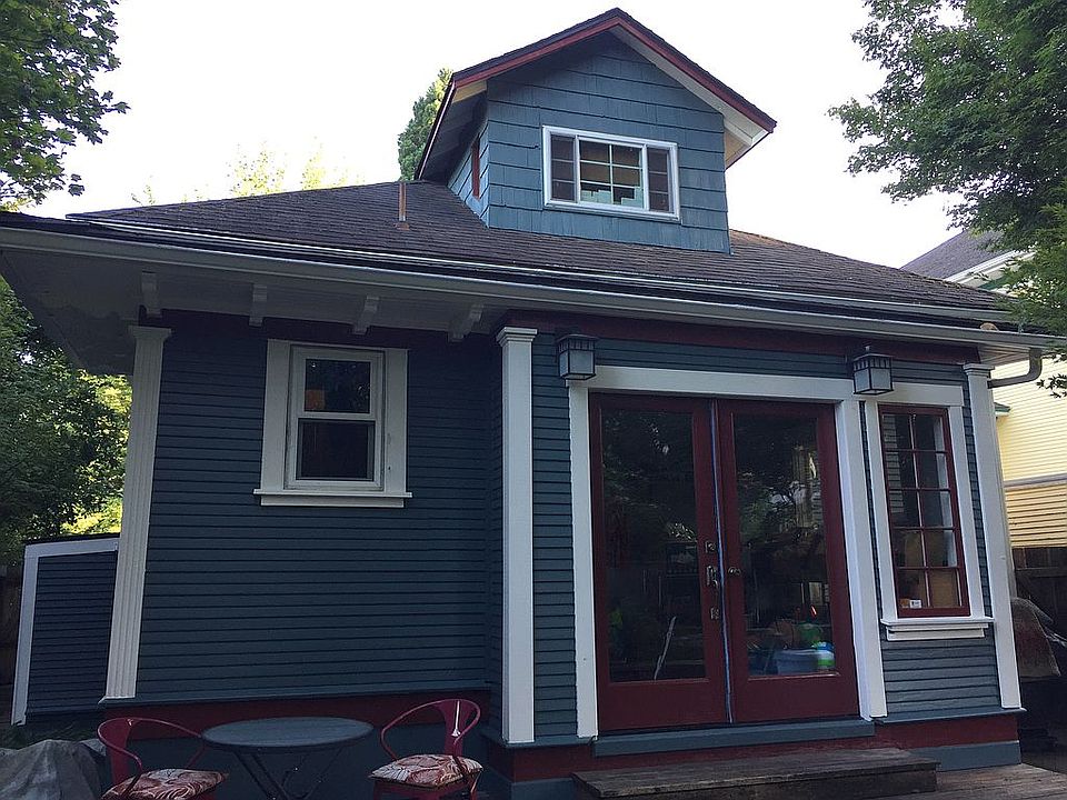 2nd image of 4019 SE Salmon St