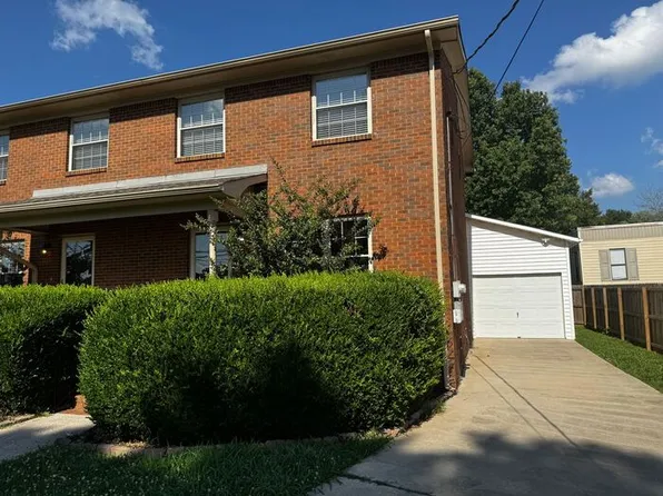 1775 Jeff Rd NW #B, Huntsville, AL 35806