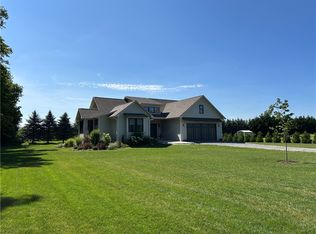 4559 Hoyt Rd, Skaneateles, NY 13152