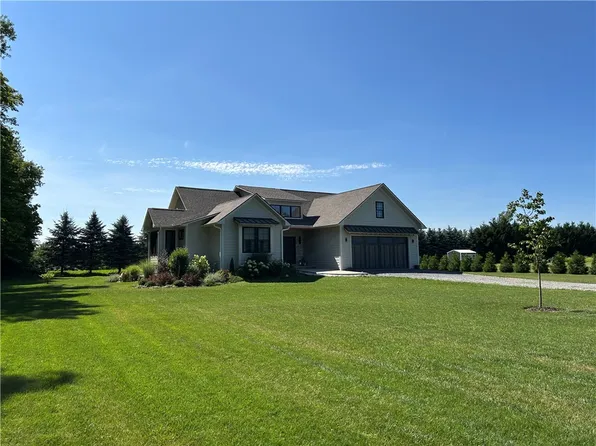 4559 Hoyt Rd, Skaneateles, NY 13152