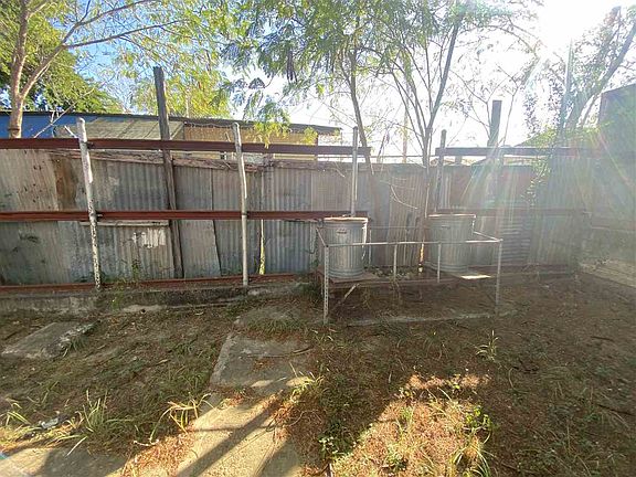 4th image of 2805 Chihuahua St