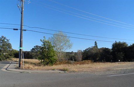 2nd image of 4540 Monument Springs Dr