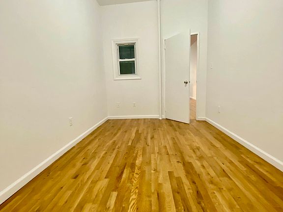 5th image of 450 W 58th St APT 2G