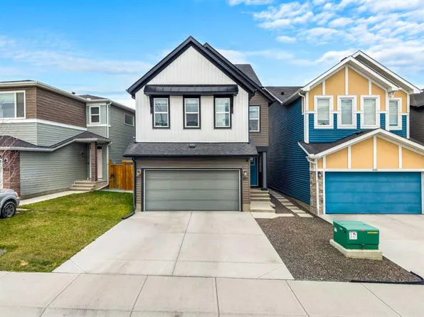 851 N Seton Cir SE, Calgary, AB T3M 3B5