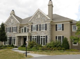 3 Ashwood Ln, Malvern, PA 19355